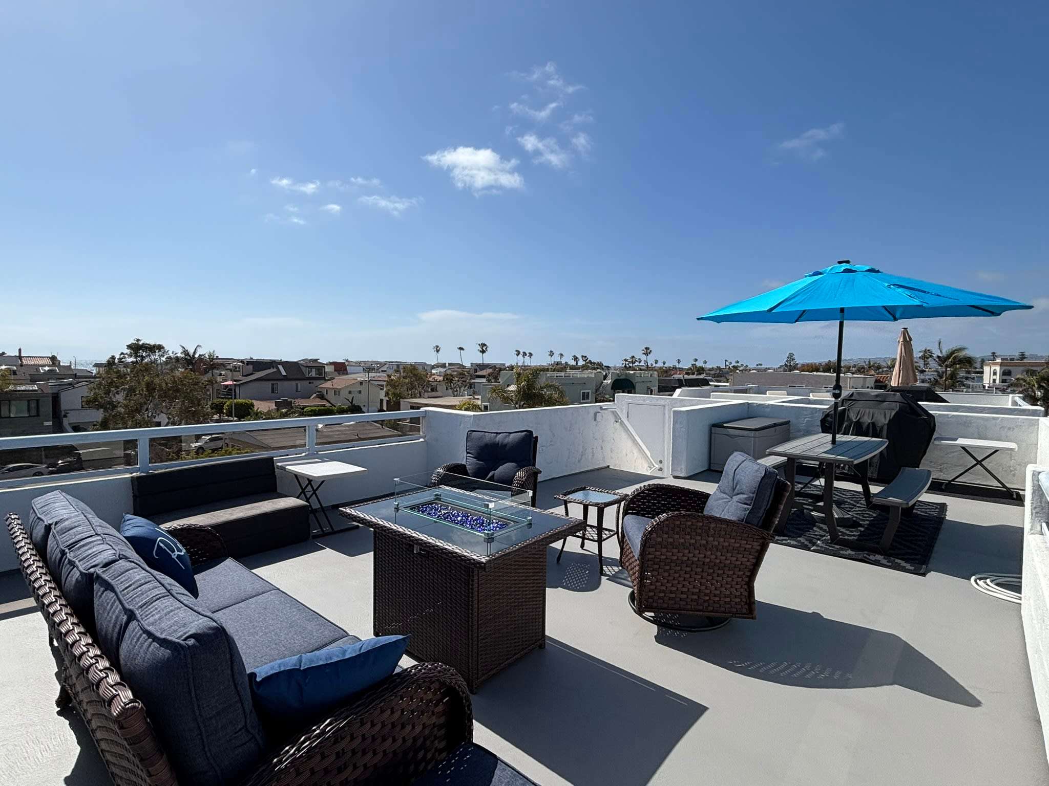 819 Avalon Court – photo 1