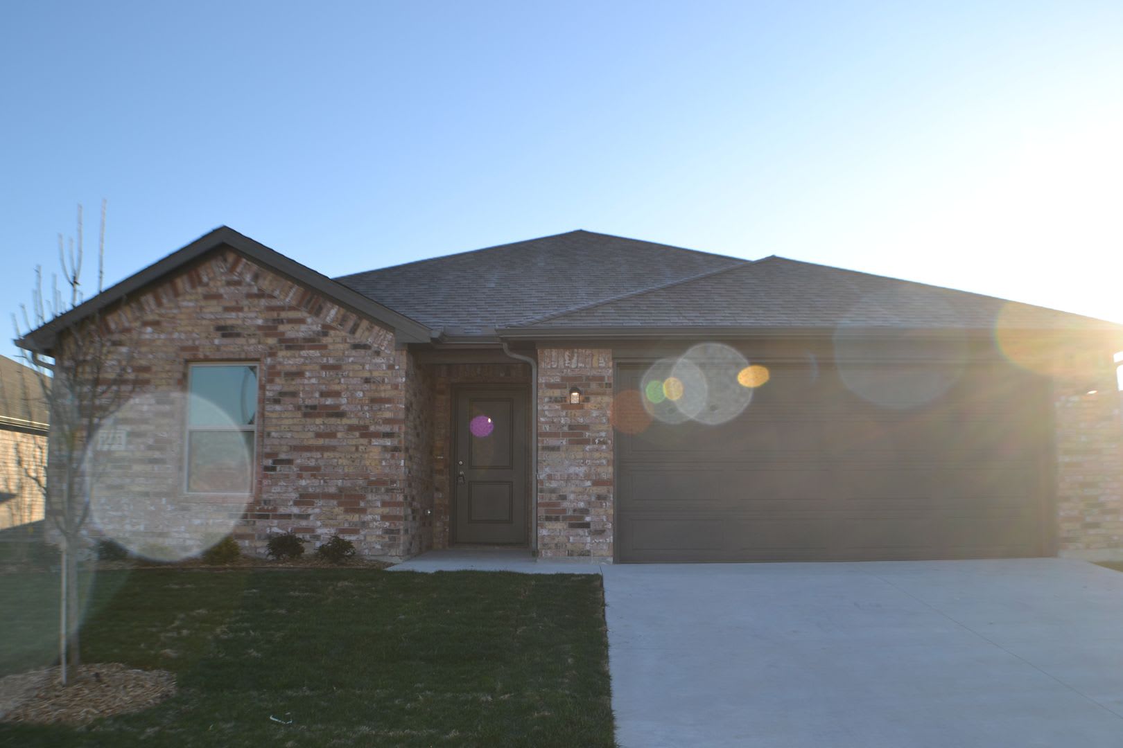 3 Bed 2 Bath House For Lease In Sherman – photo 1 of 179