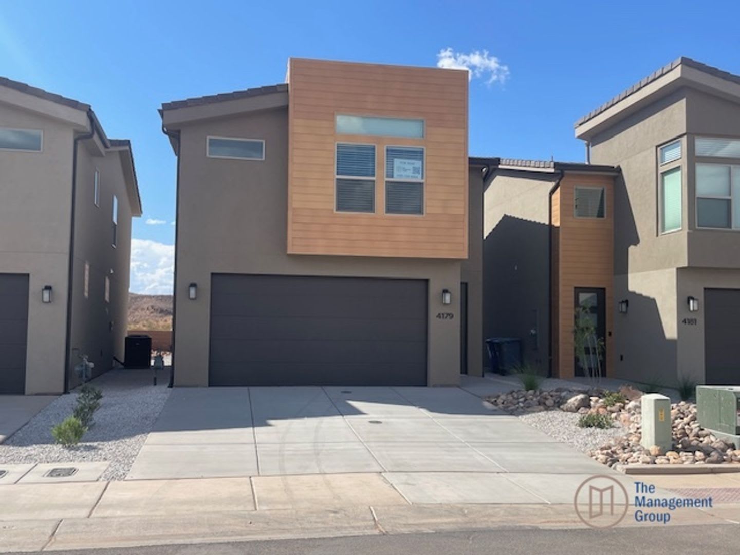 4 Bedroom Desert Providence – photo 1