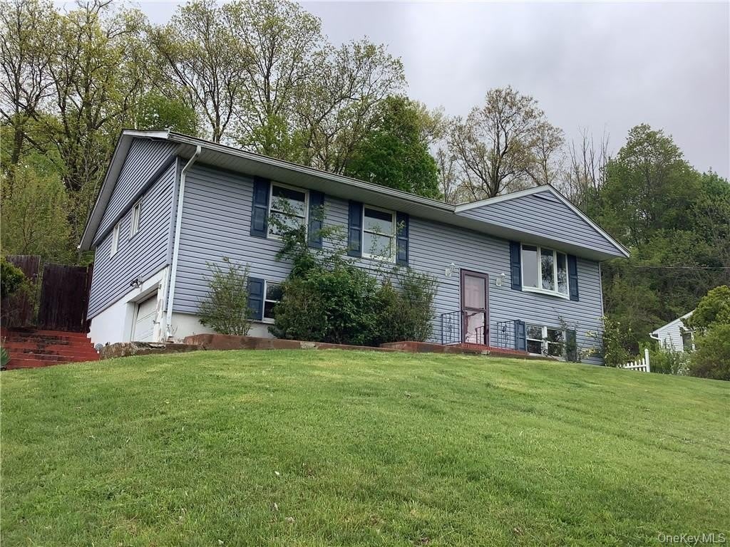 19 Mountainview Drive – photo 1 of 11