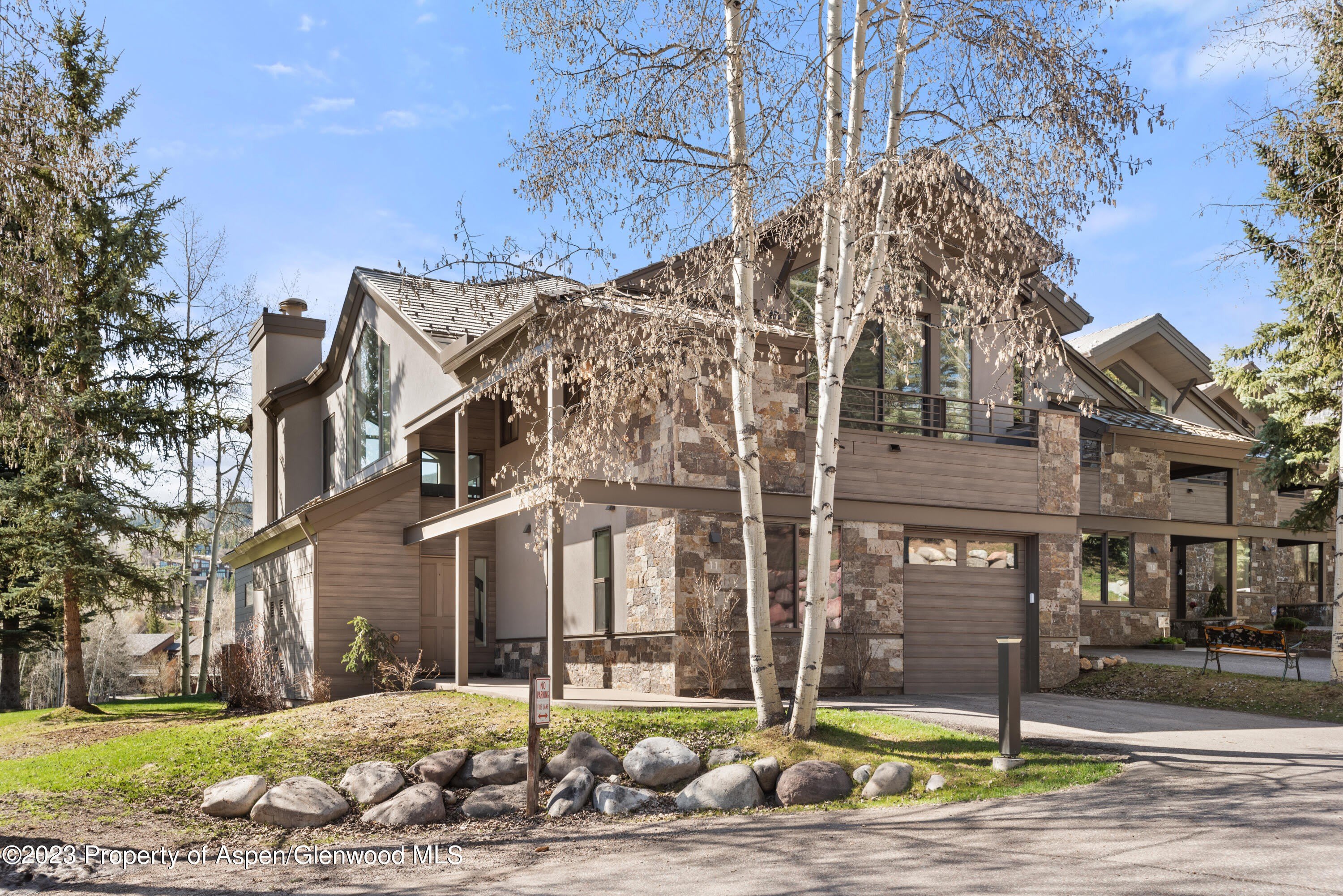 3904 Brush Creek Road – photo 1 of 25