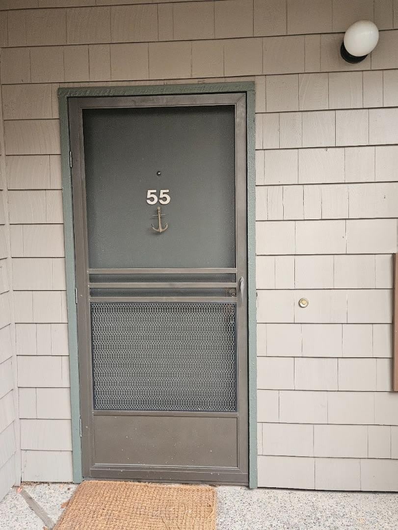 55 Cove LN – photo 1