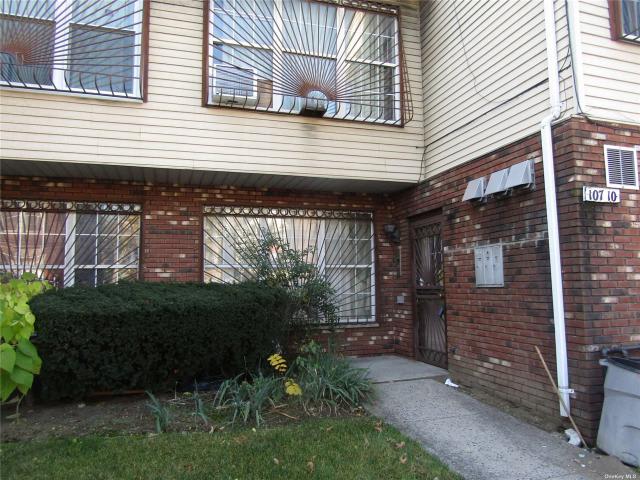 107 10 Guy R Brewer Boulevard – photo 1