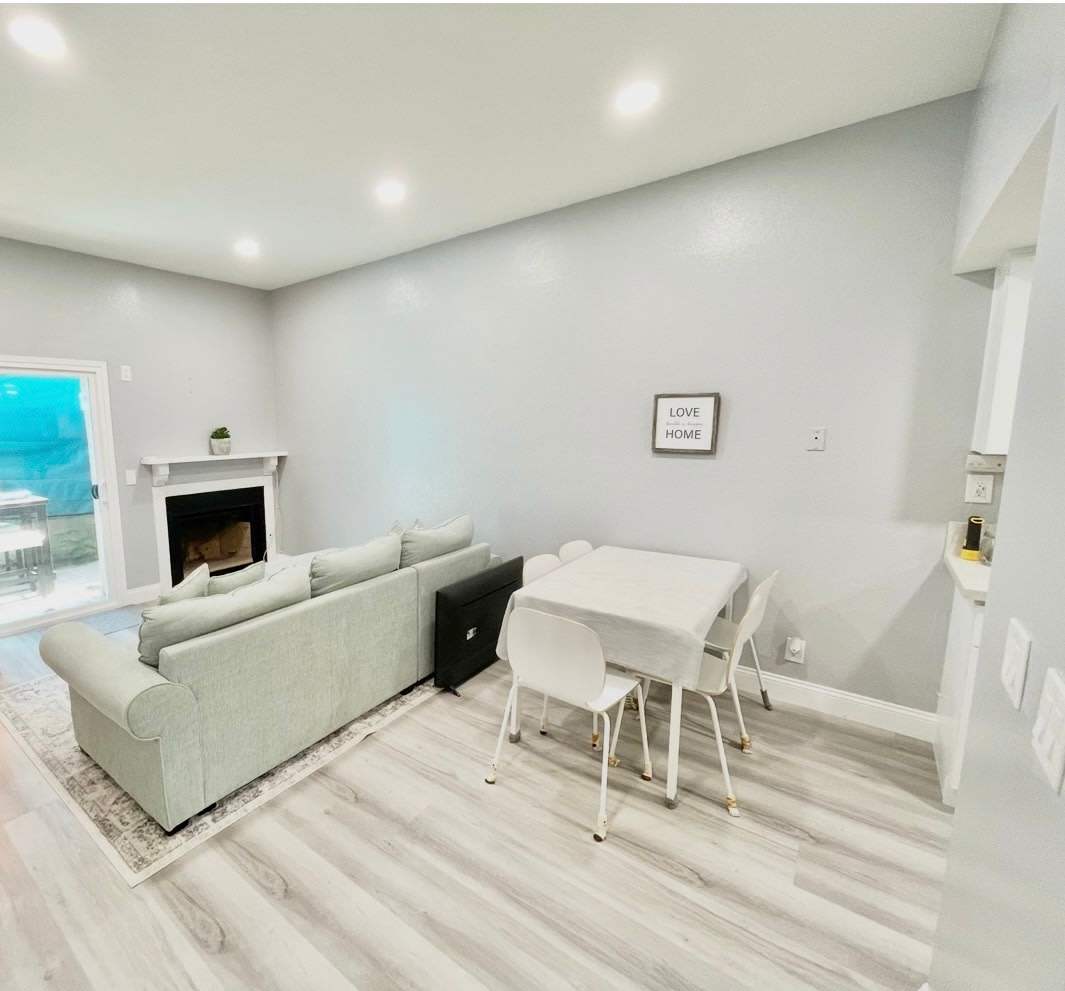 8322 Bolsa Avenue – photo 1 of 10