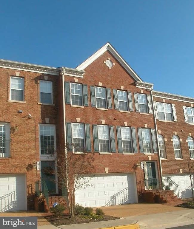 6264 Shackelford Terrace – photo 1 of 37