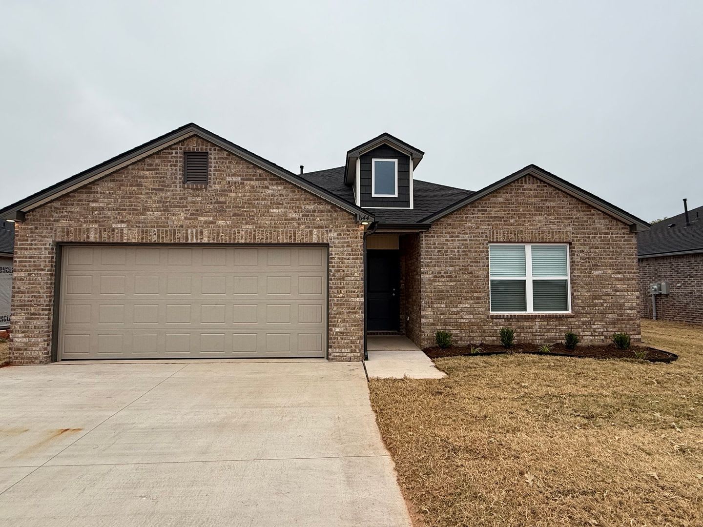 Very Nice and Spacious 3 Bedroom Home in Newcastle Schools – photo 1 of 17
