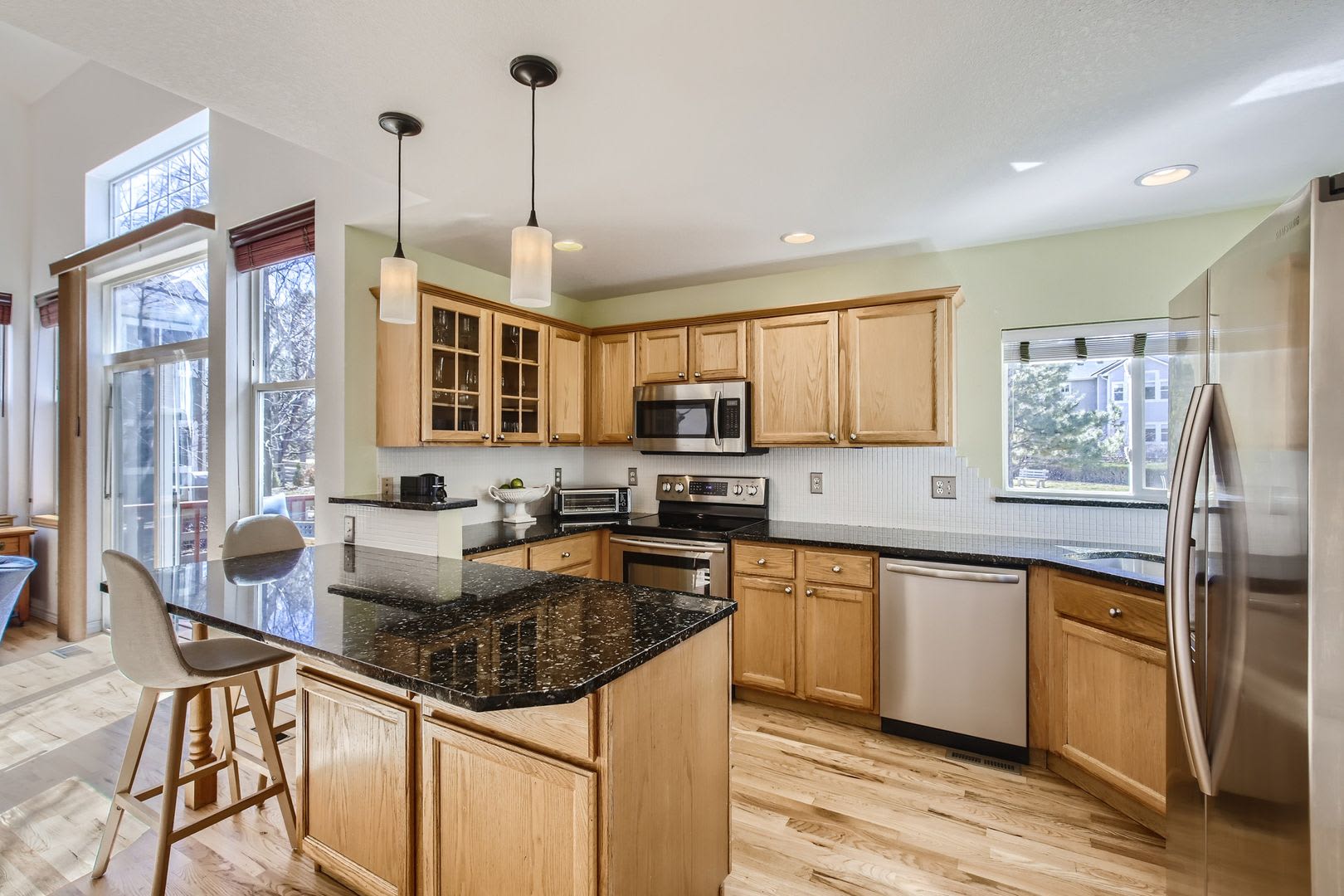 Spacious 4 BDR Longmont Home – photo 1