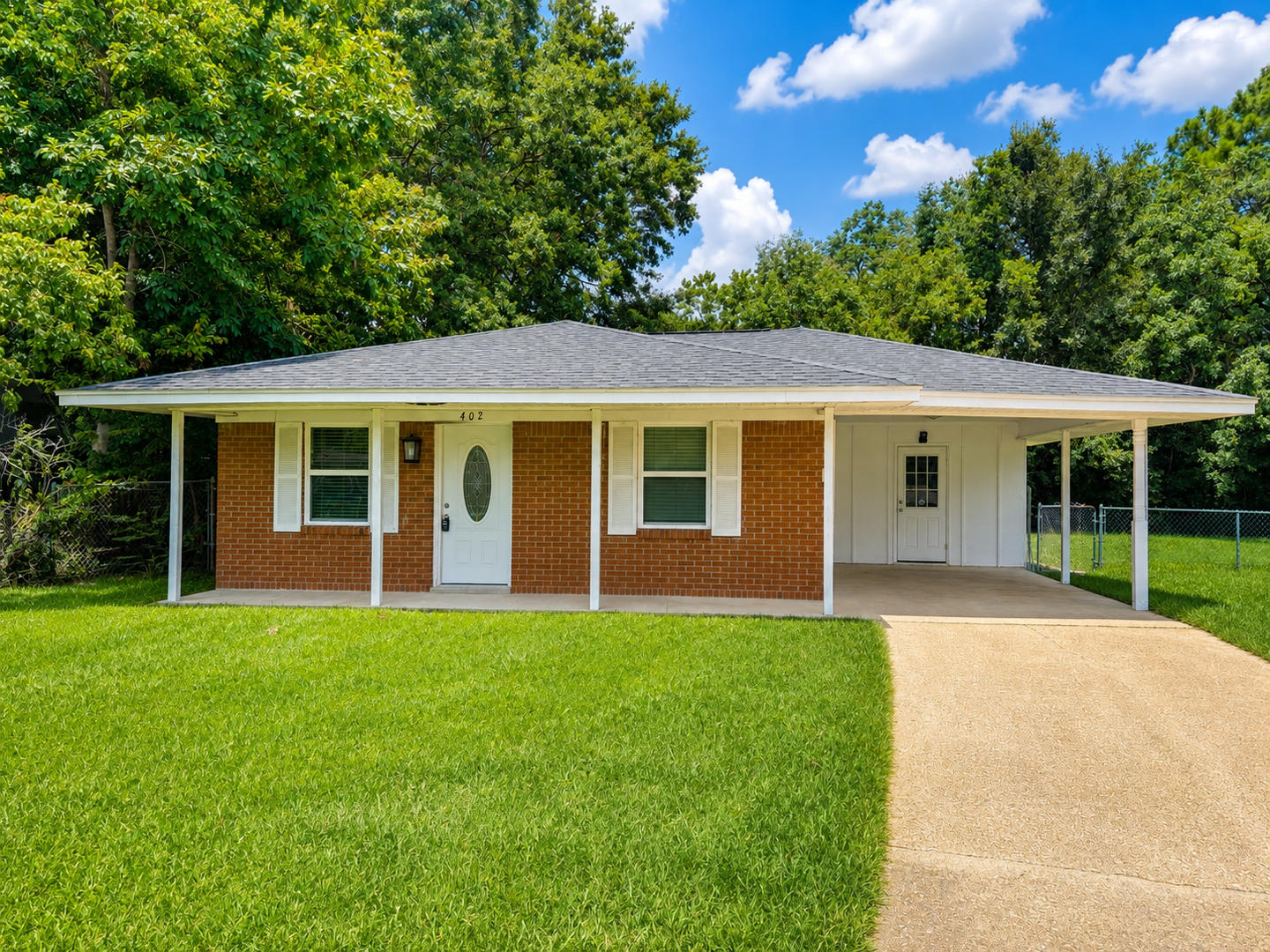 Charming 3-Bedroom Home in the Heart of Gulfport – photo 1