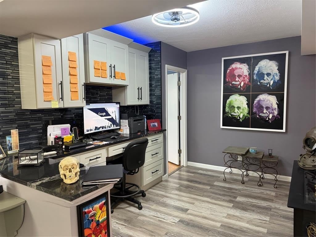 25 SE 13th Street – photo 1