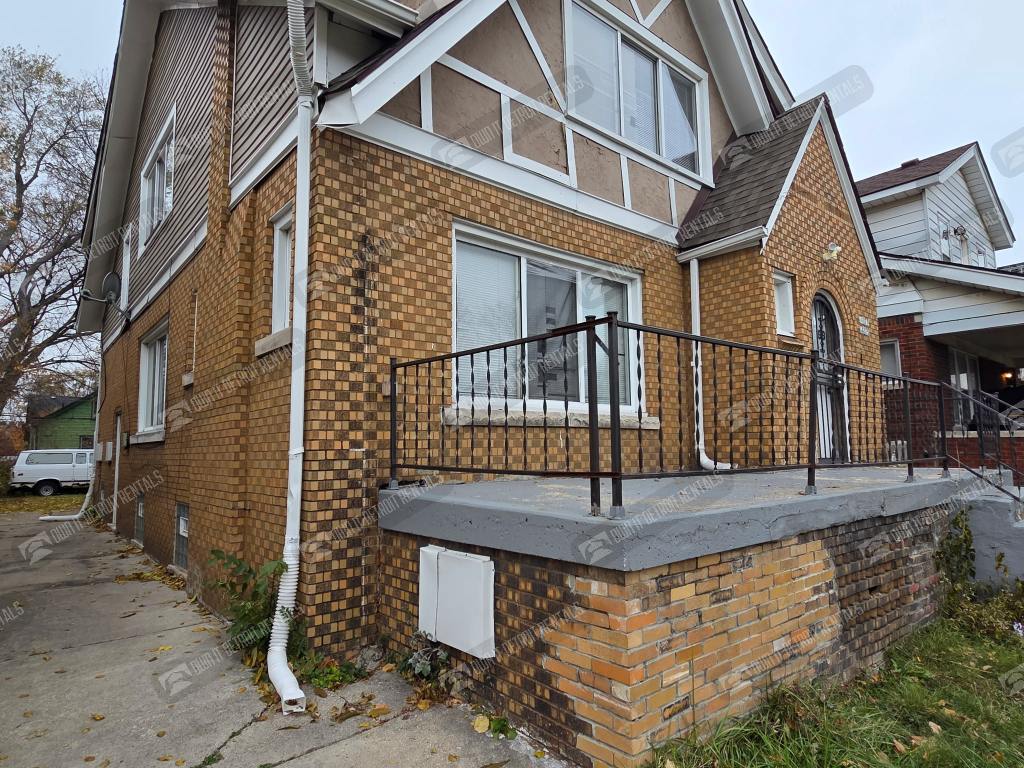 14375 Coyle St Uppr – photo 1