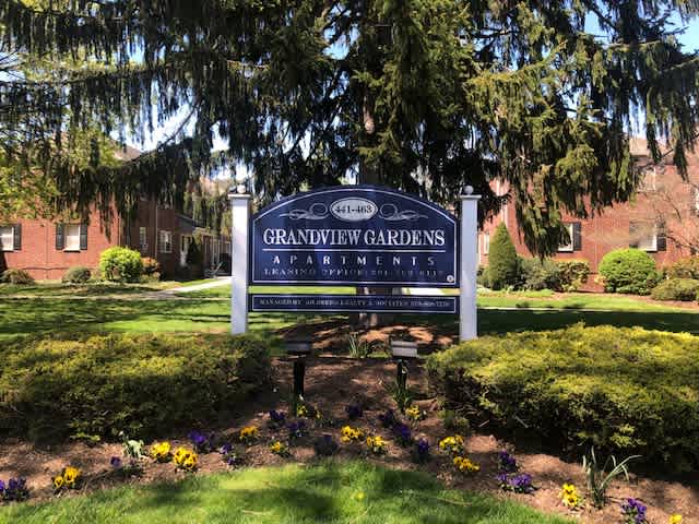 Grandview Gardens Apartments – photo 1 of 13