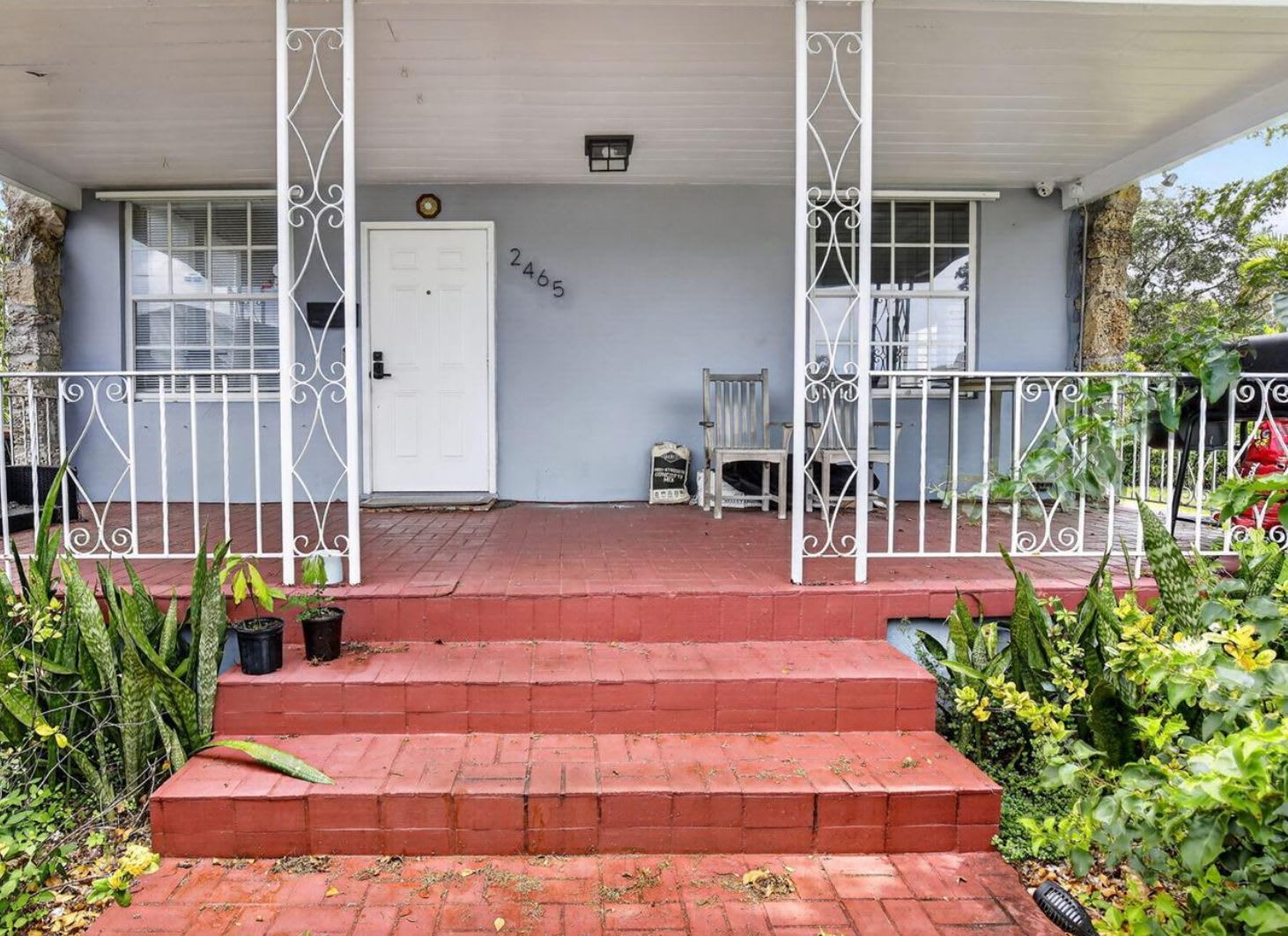 2465 Taylor Street – photo 1