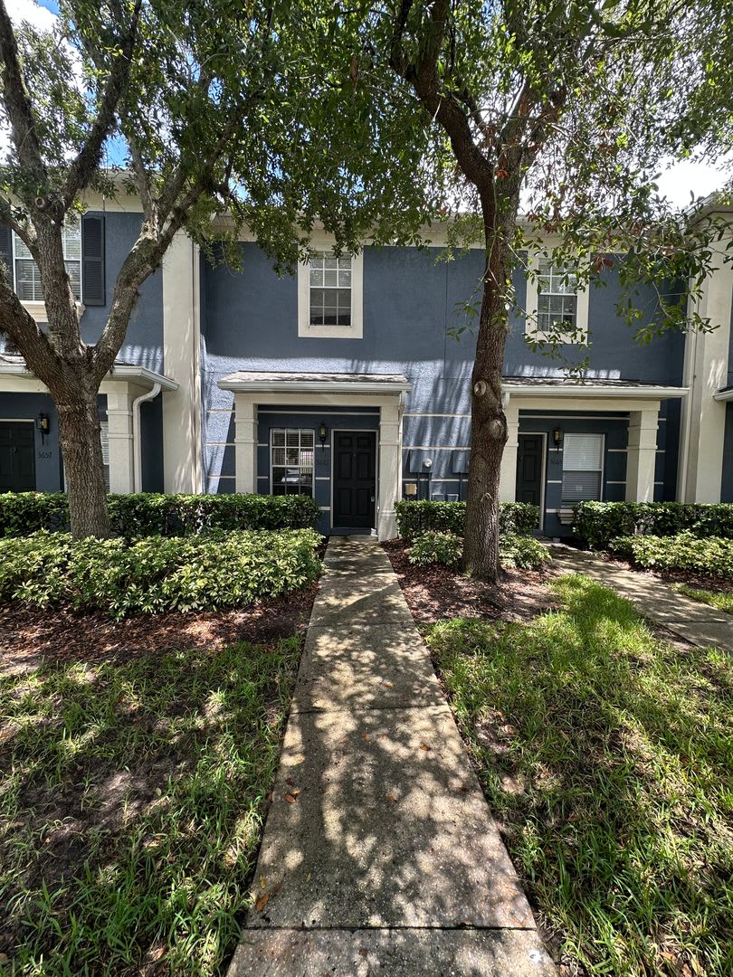 2 Bedroom 2 5 Bath Condo With Dual Primary Suites Available Now – photo 1