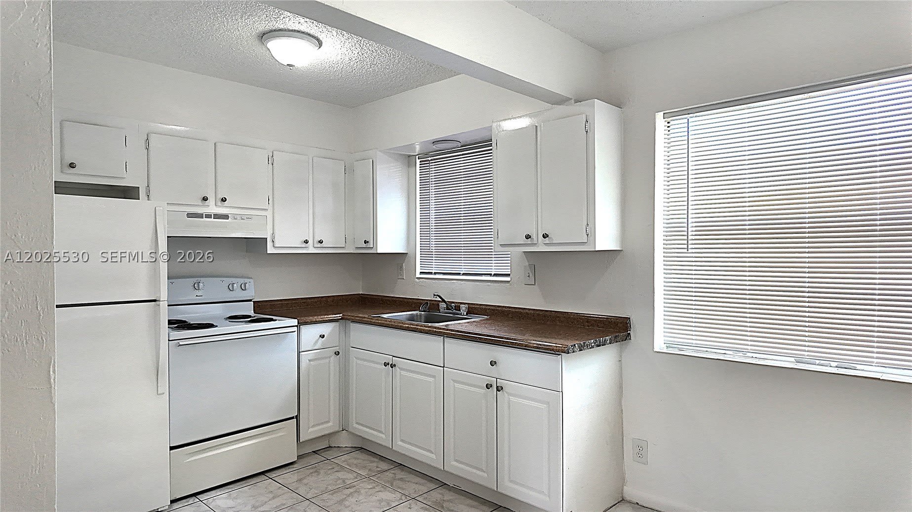 31 SE 2nd Ave – photo 1 of 12