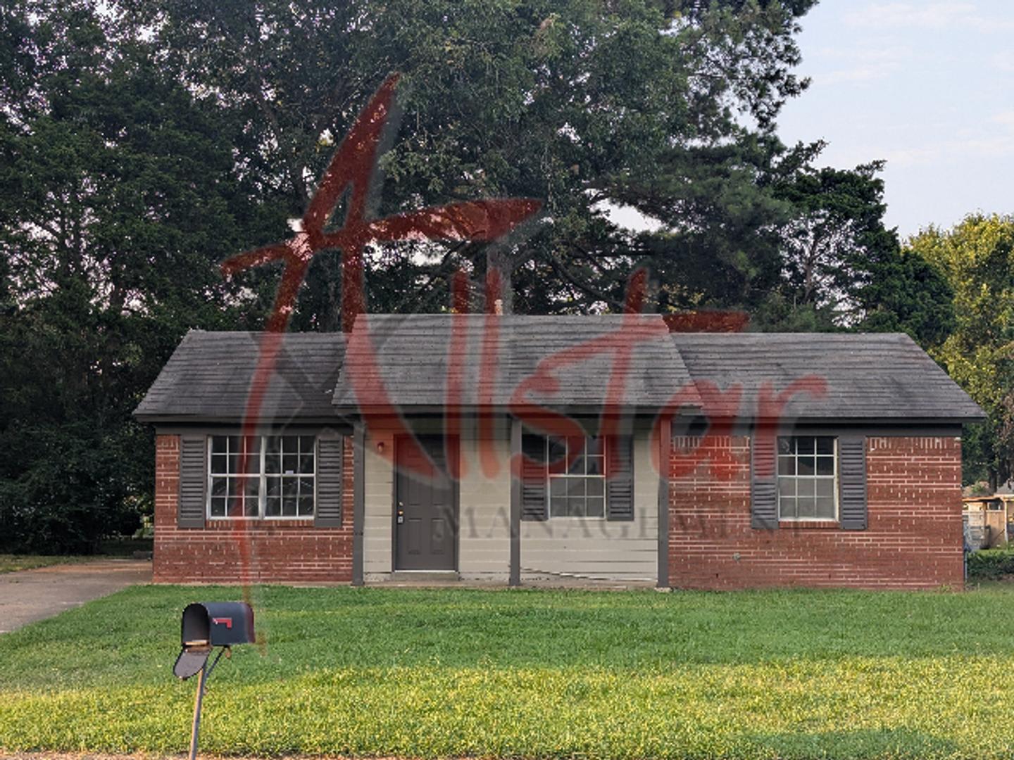 1945 Mississippi Valley Blvd Southaven, MS – photo 1 of 11