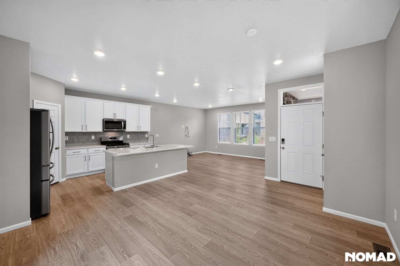 Spacious 3Br House In Aurora – photo 1