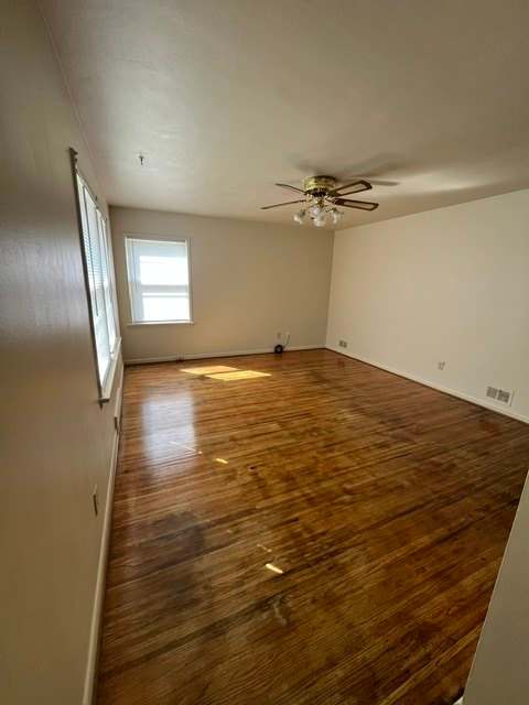 1078 1082 Bay Street 1078 – photo 1