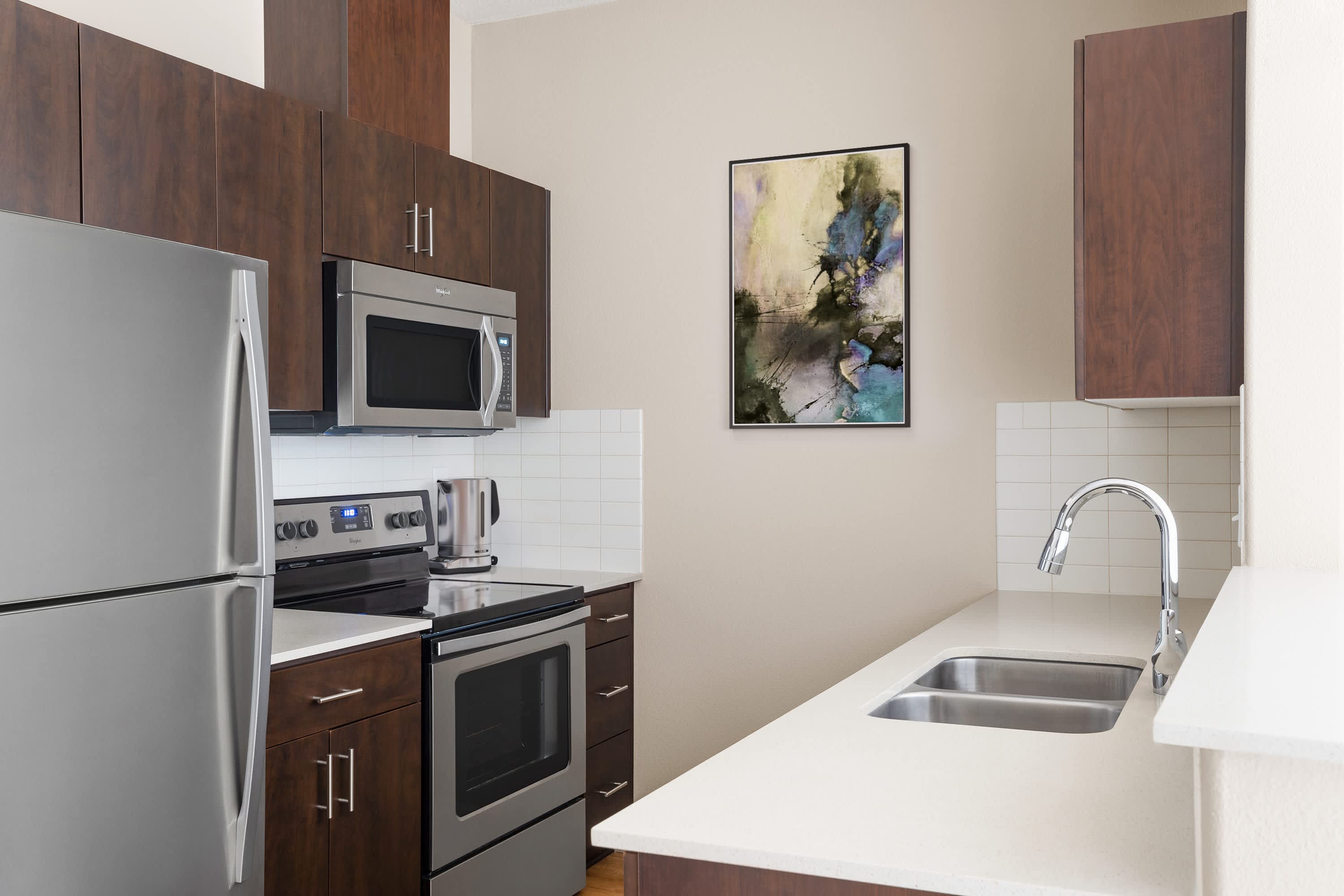 206 Apartments – photo 1