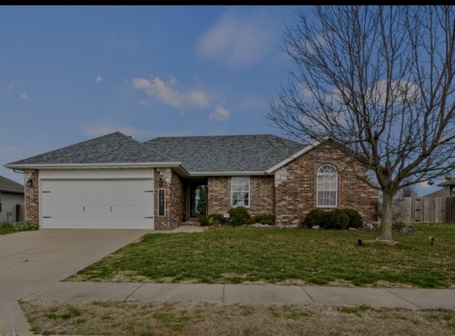 All Brick Home in Rolling Prairie – photo 1