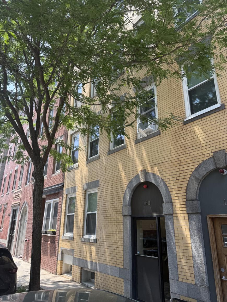 160 Cottage St. – photo 1