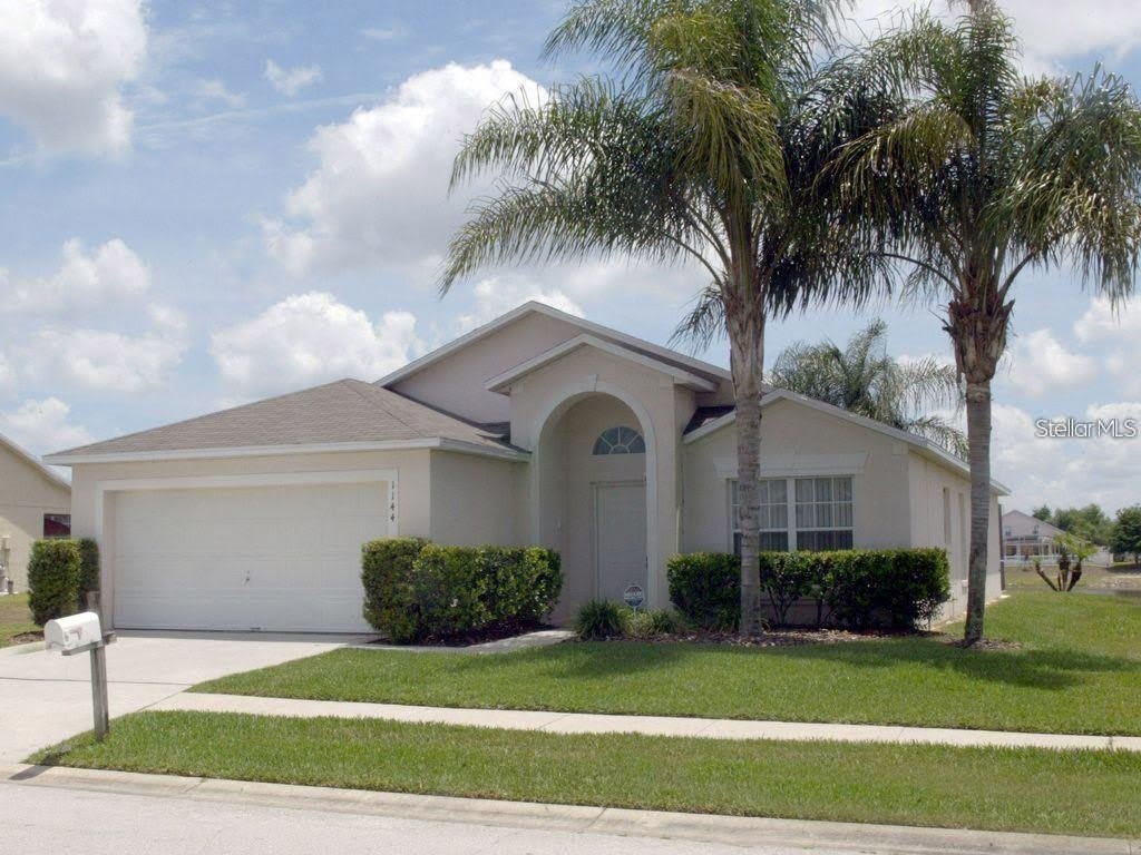 1144 CLEAR CREEK Circle – photo 1