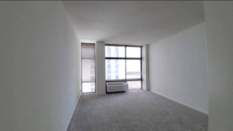 60 E Scott st – photo 1