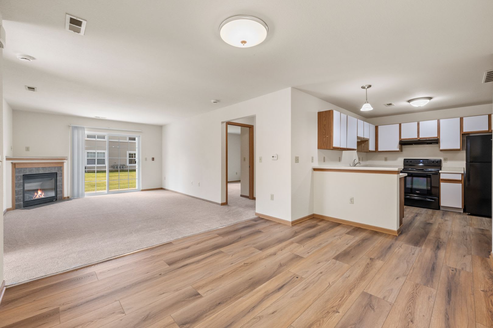 Condo Style Upper 2 Bedroom 2 Bathroom Apartment Available – photo 1 of 20