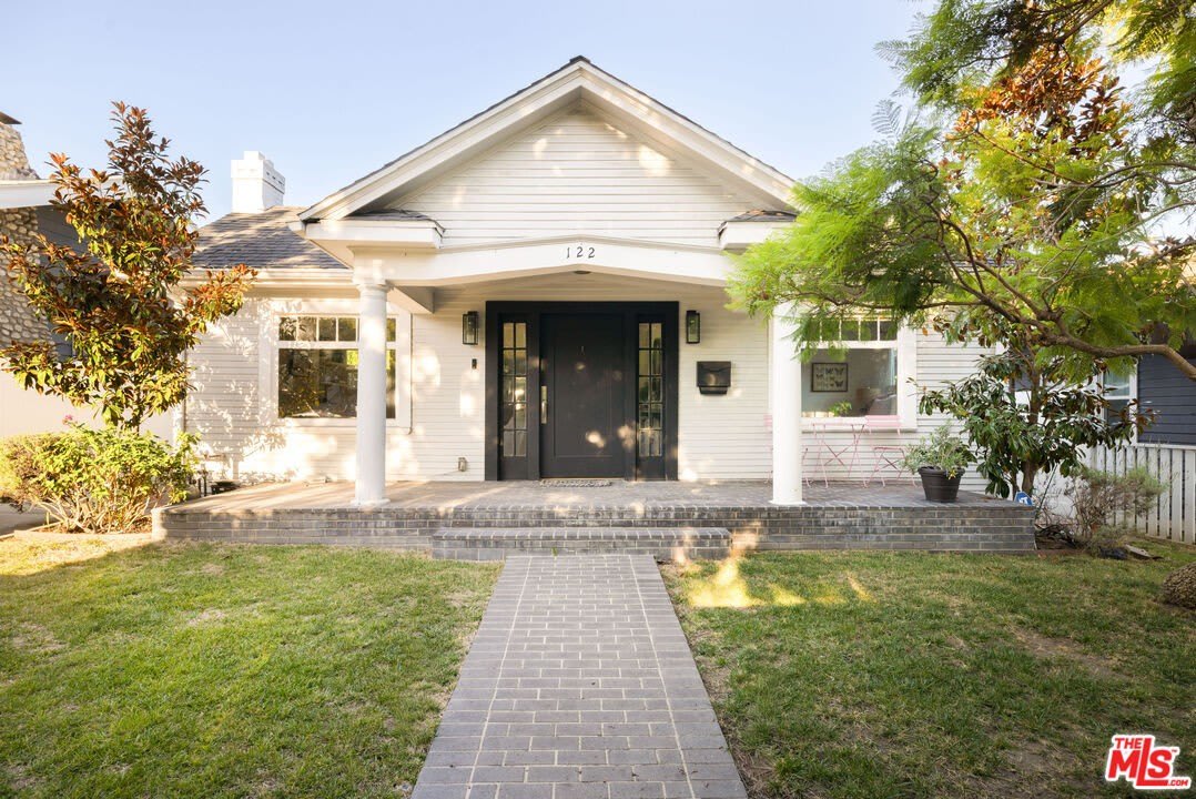 122 N Wilton Pl – photo 1