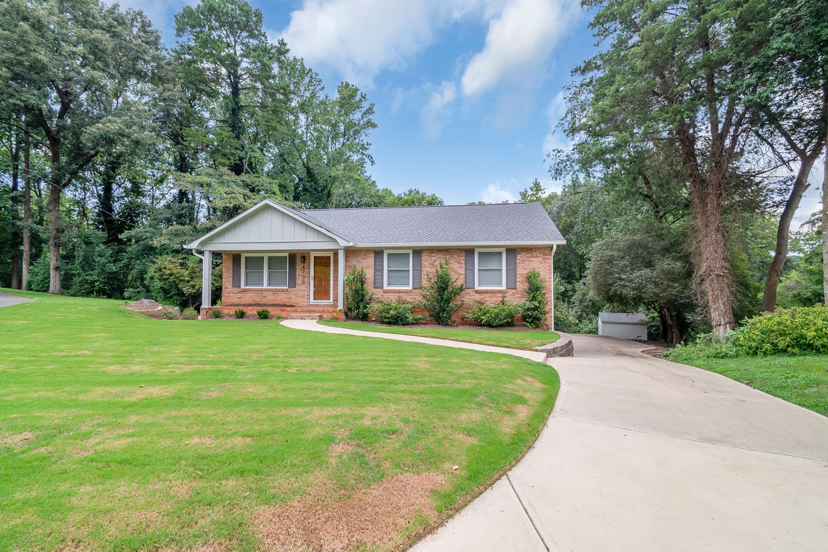 Space. Privacy. Possibility. — Your 3BR/3BA, 3 car garage, 1.43-Acre Charlotte Retreat Awaits! – photo 1