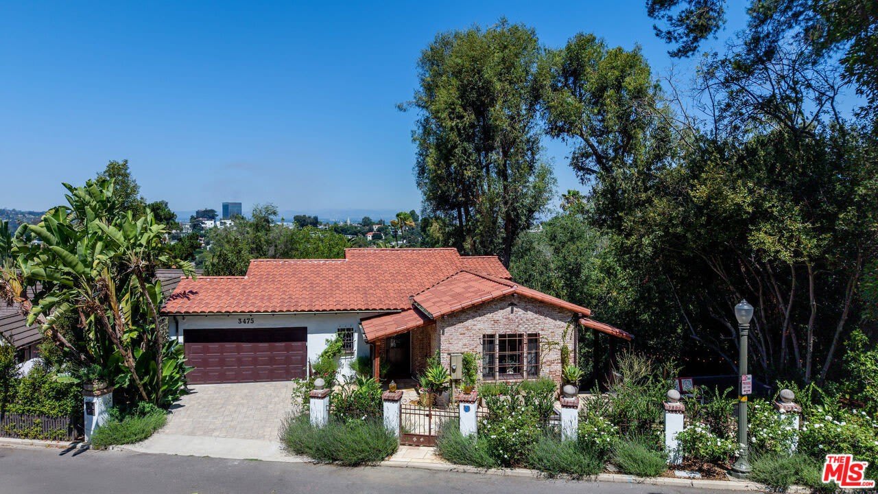 3475 N Knoll Dr – photo 1