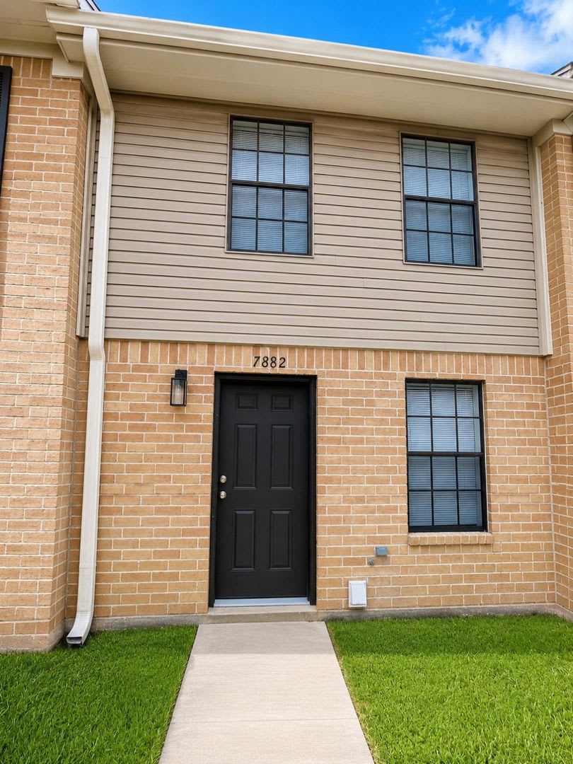 7882 Gladys Ave Beaumont 77706 – photo 1