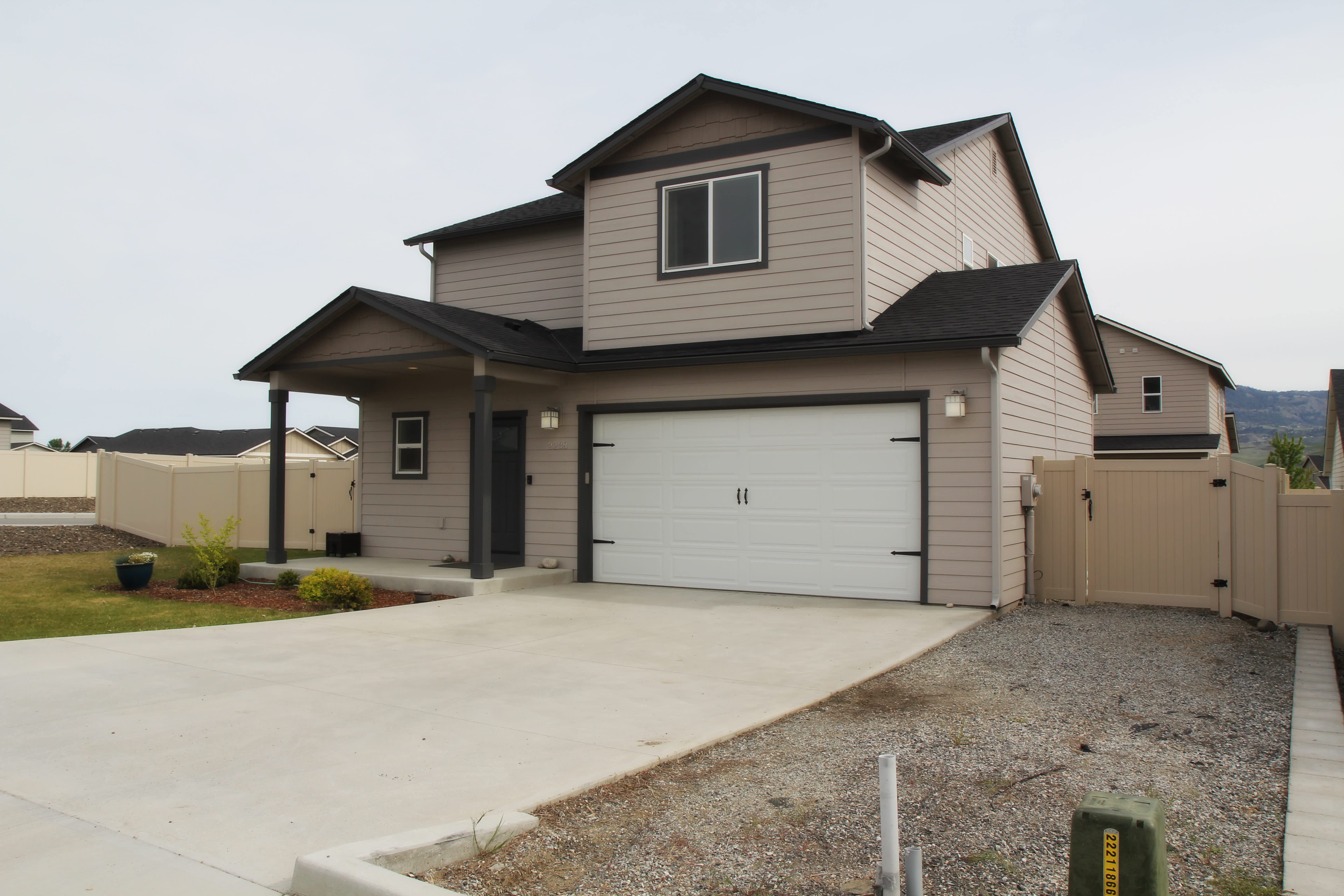 2238 2nd Street Southeast – photo 1 of 16