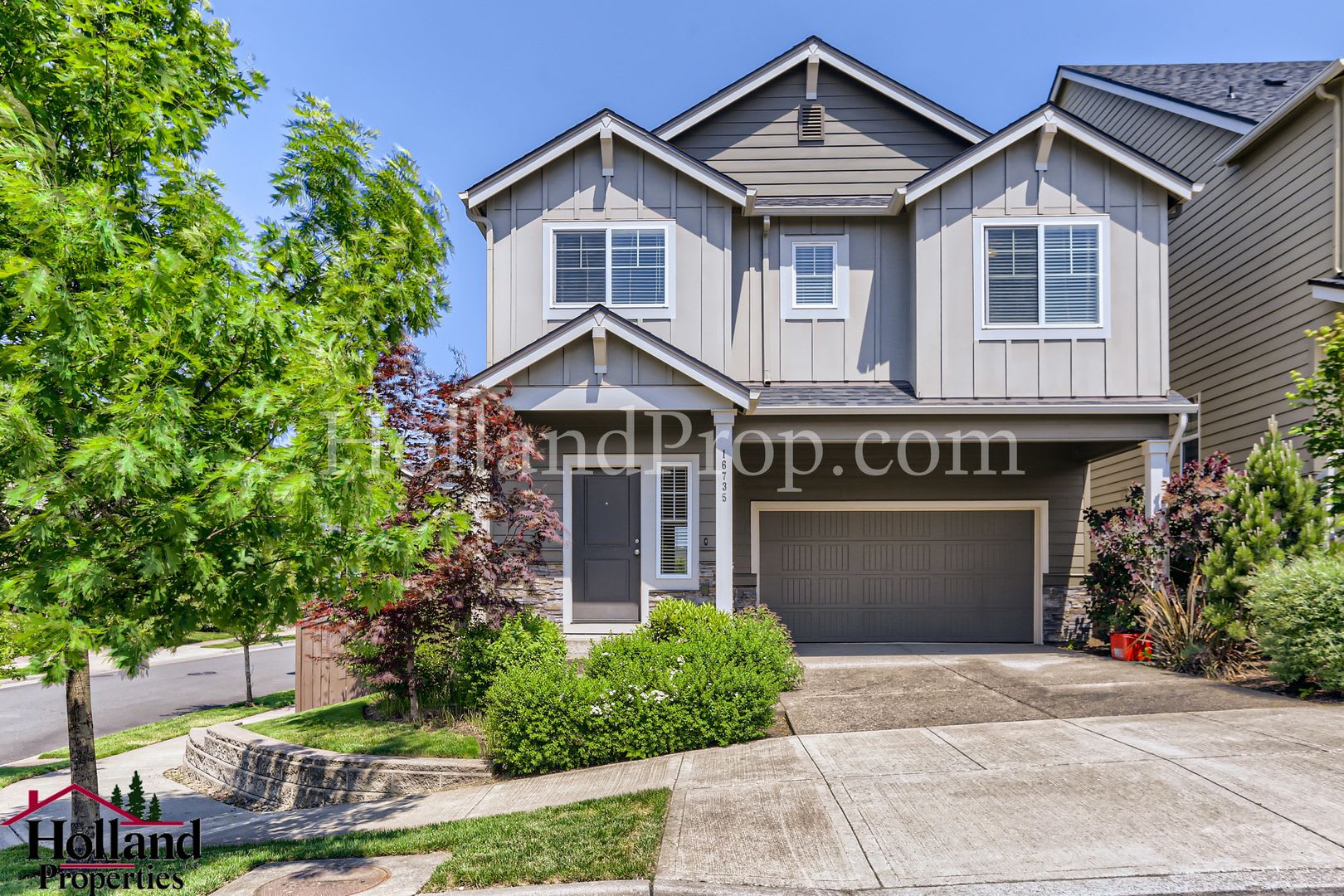 Beautiful Light Filled 4 Bedroom Home With A Charming Backyard New Price 3 195 And Reduced Security Deposit – photo 1 of 85