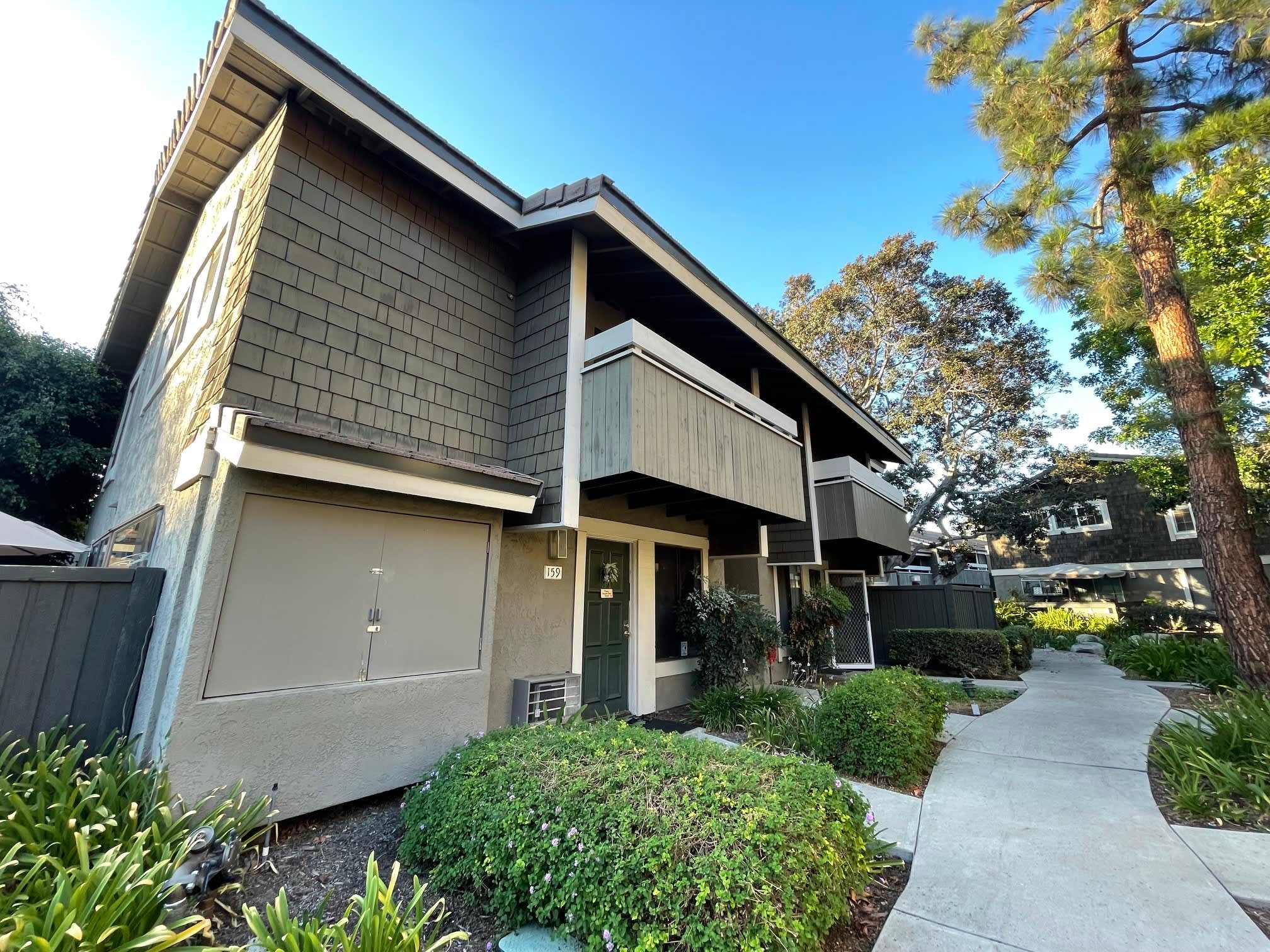 160 Streamwood – photo 1