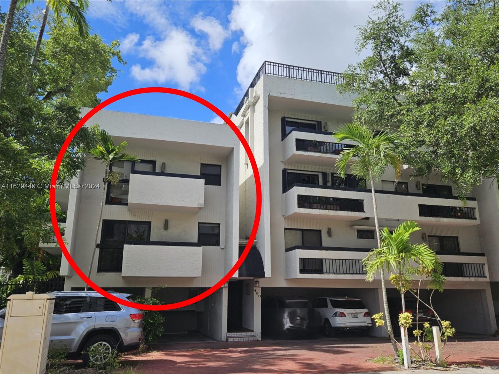 400 Valencia Avenue – photo 1