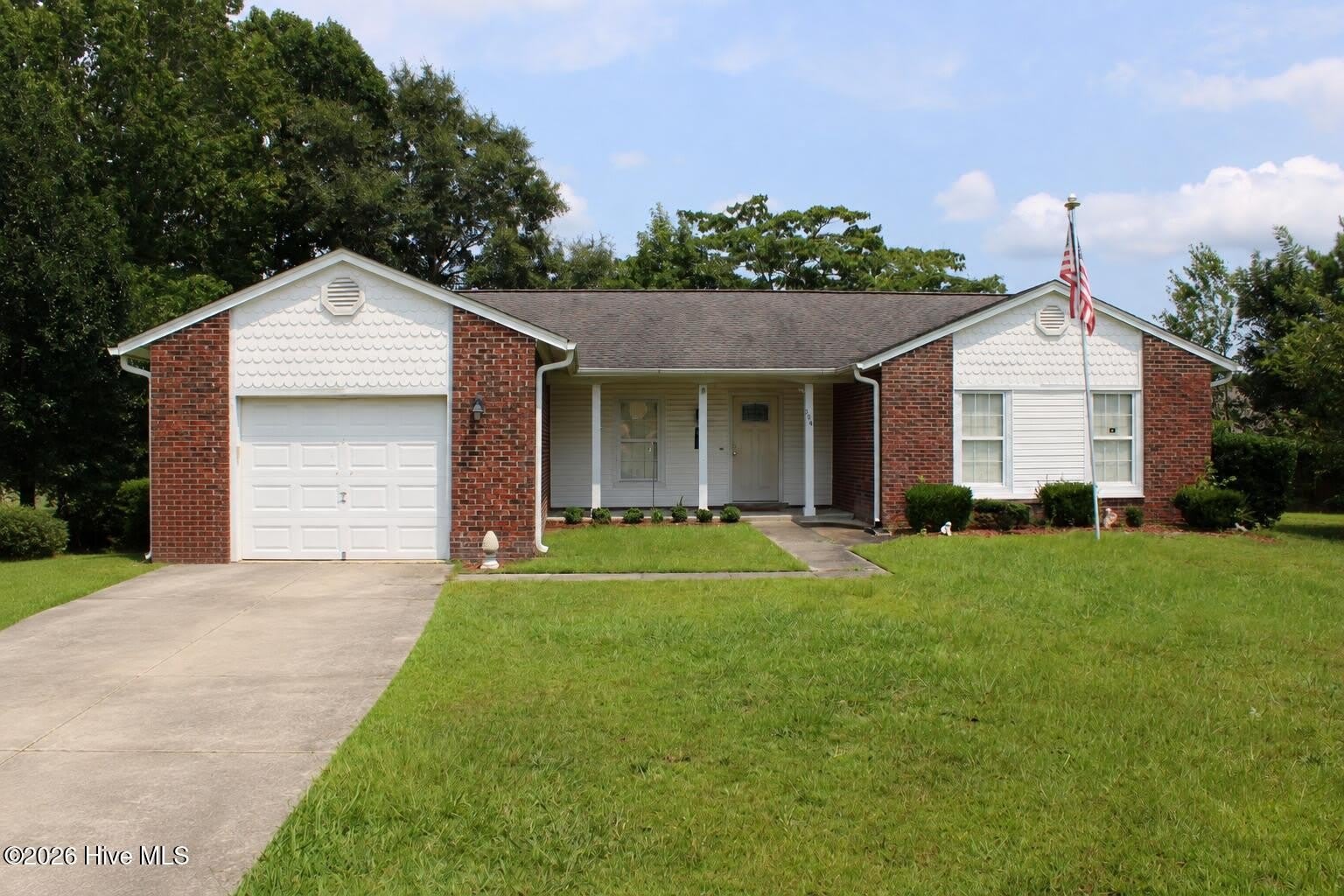 104 Bayer Court – photo 1