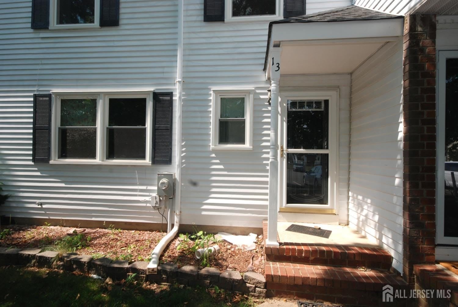 13 Tiger Lilly Court – photo 1 of 29