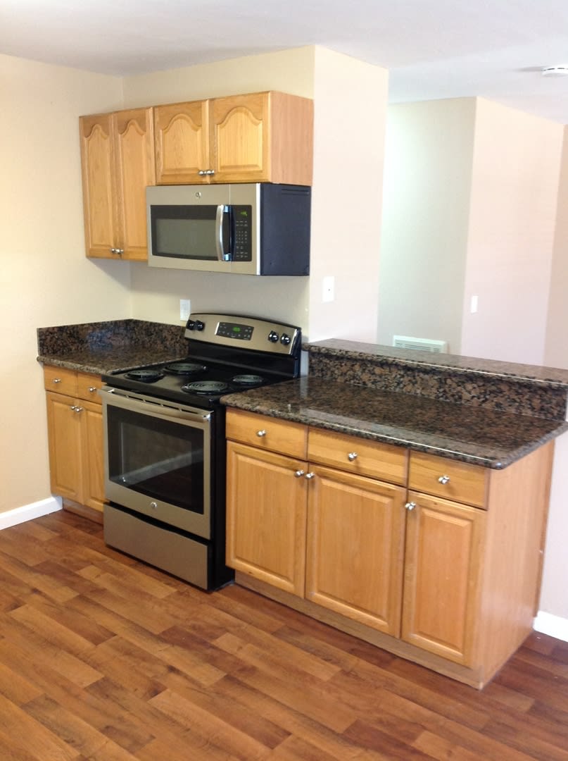 Apartments on Willie James Jones – photo 1