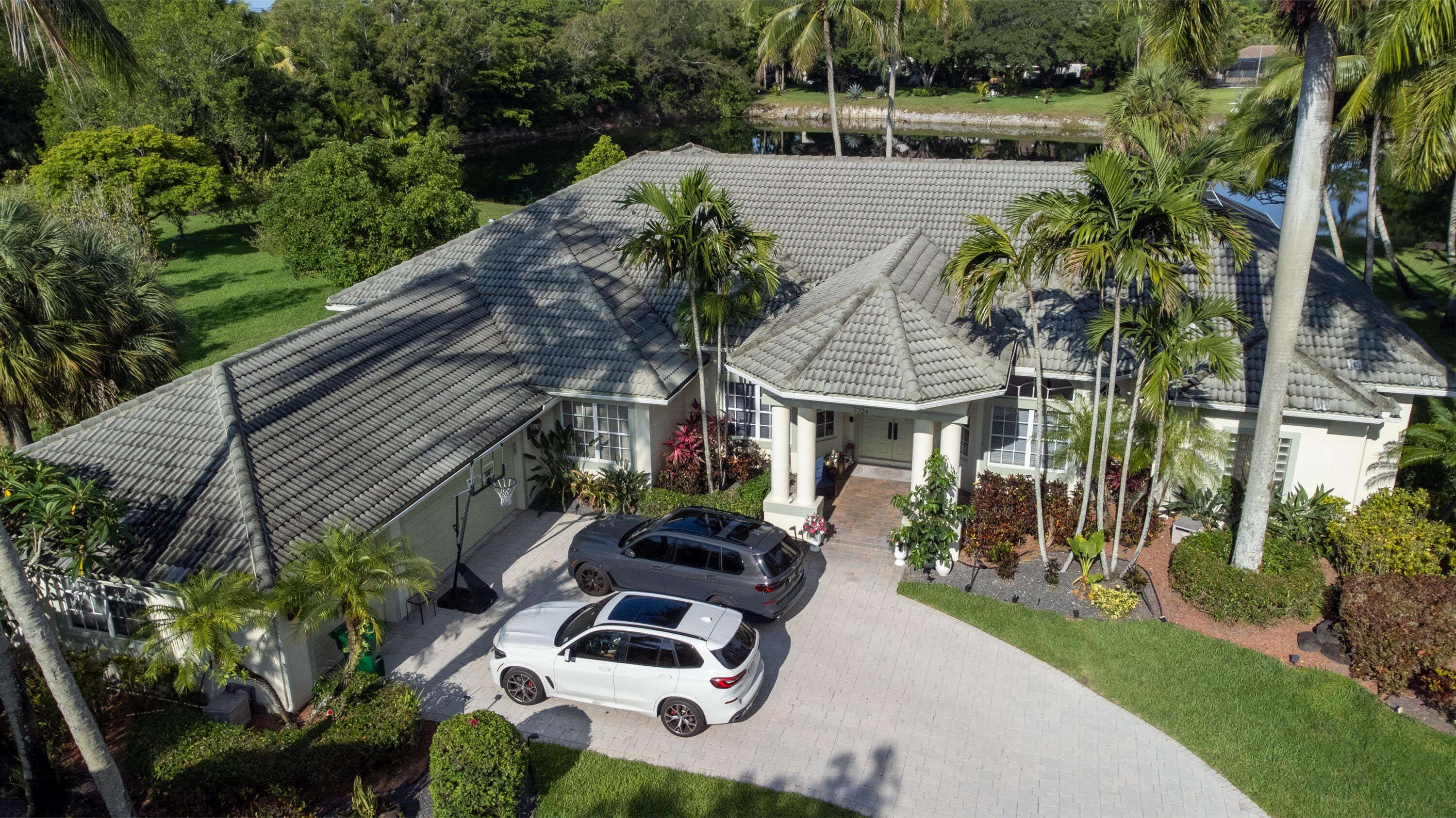 7724 NW 47th Drive – photo 1