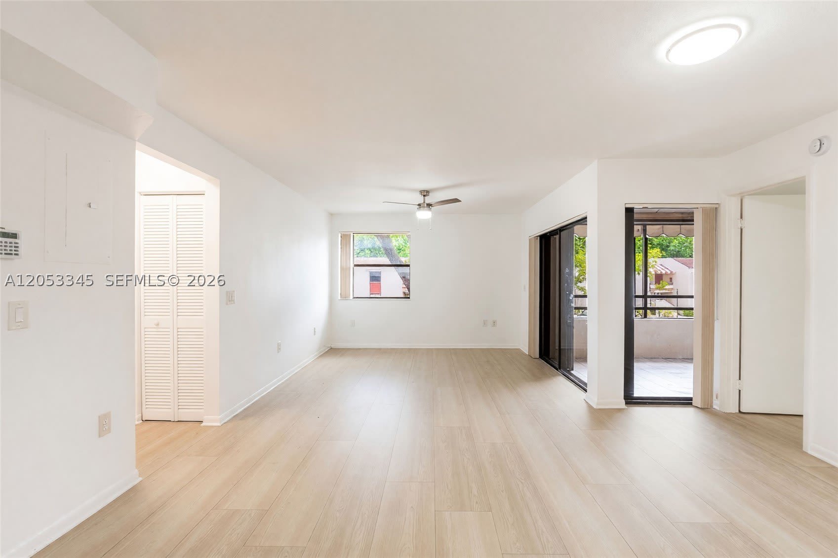 20260 NE 3rd Ct – photo 1