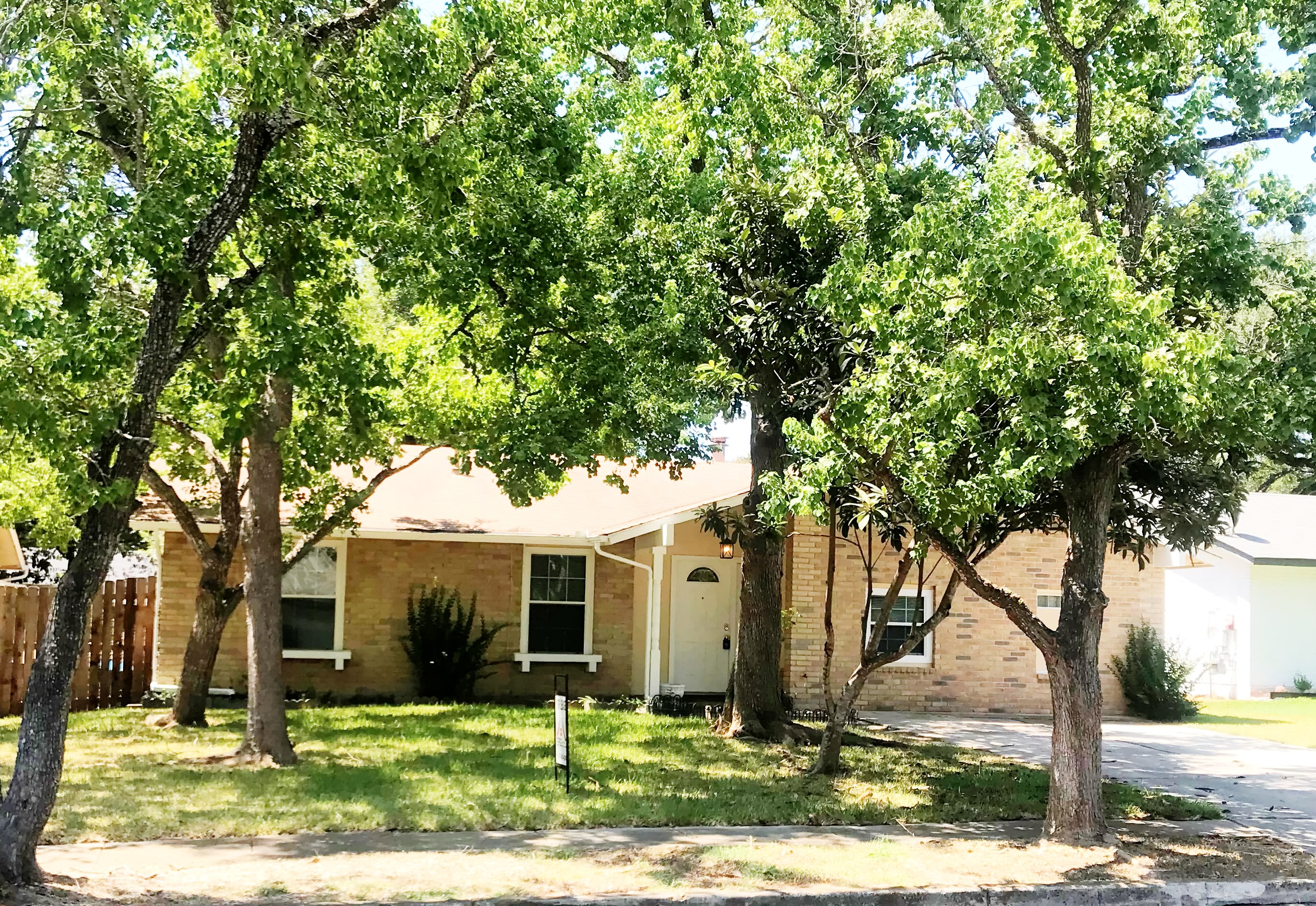 8503 Glen Ct – photo 1