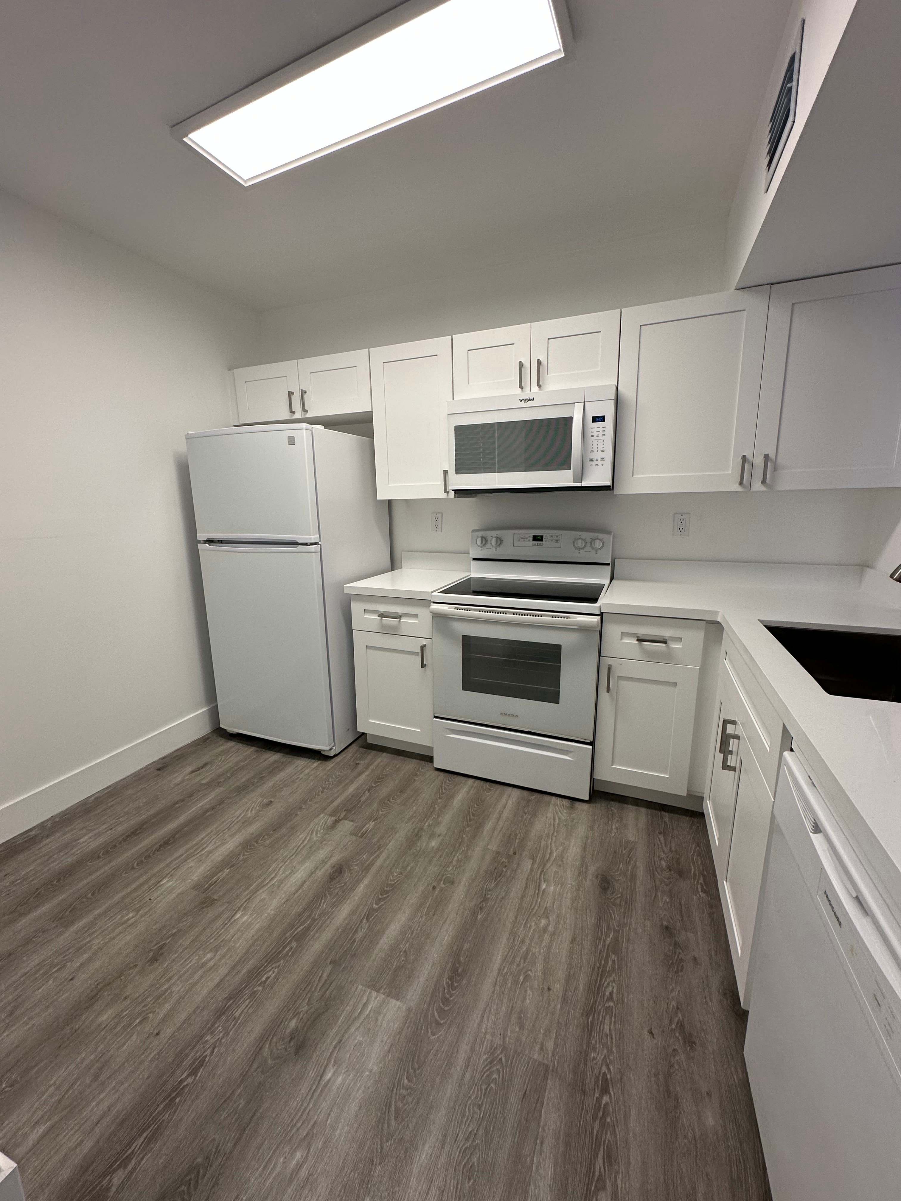 4768 Northwest 114th Avenue – photo 1