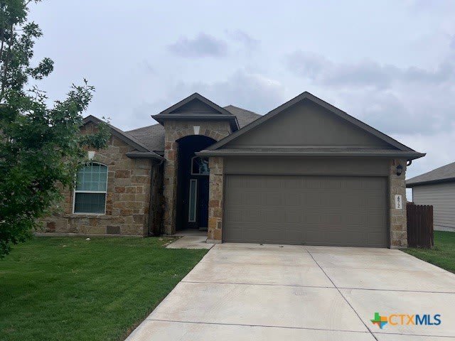 472 Copper Hill Drive – photo 1 of 25