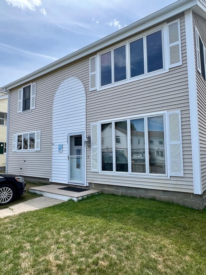 339 Woodstock Street – photo 1 of 49