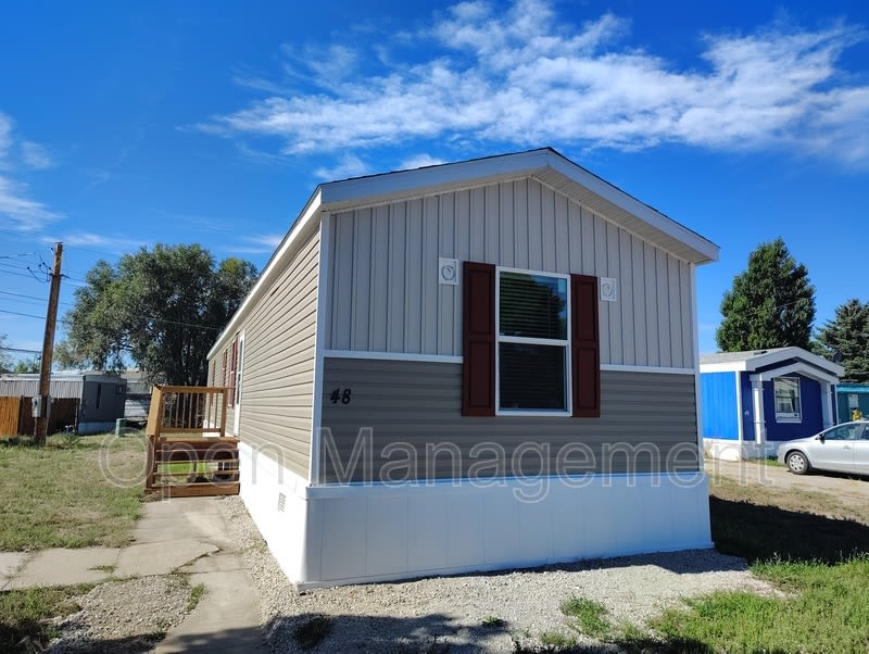 48 Marcus Drive – photo 1 of 17