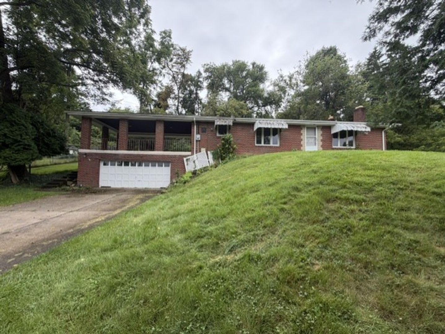 Beautiful Home for Rent – photo 1 of 44