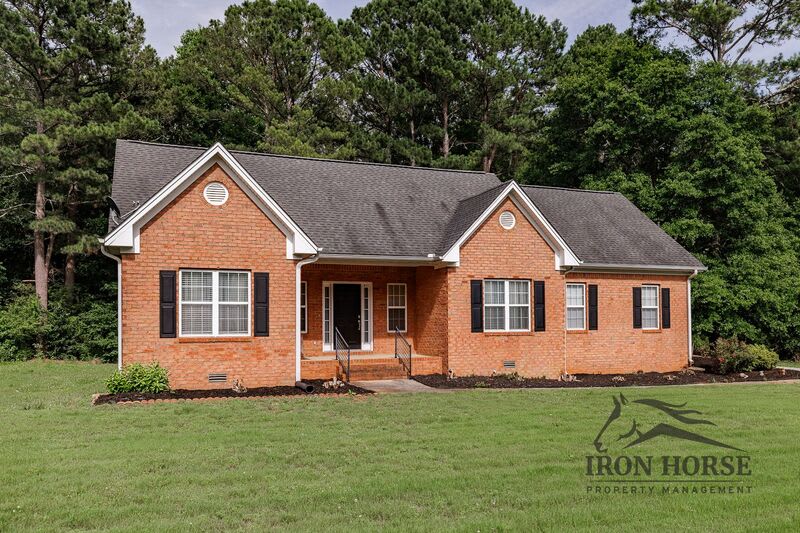 411 Timber Creek Dr – photo 1
