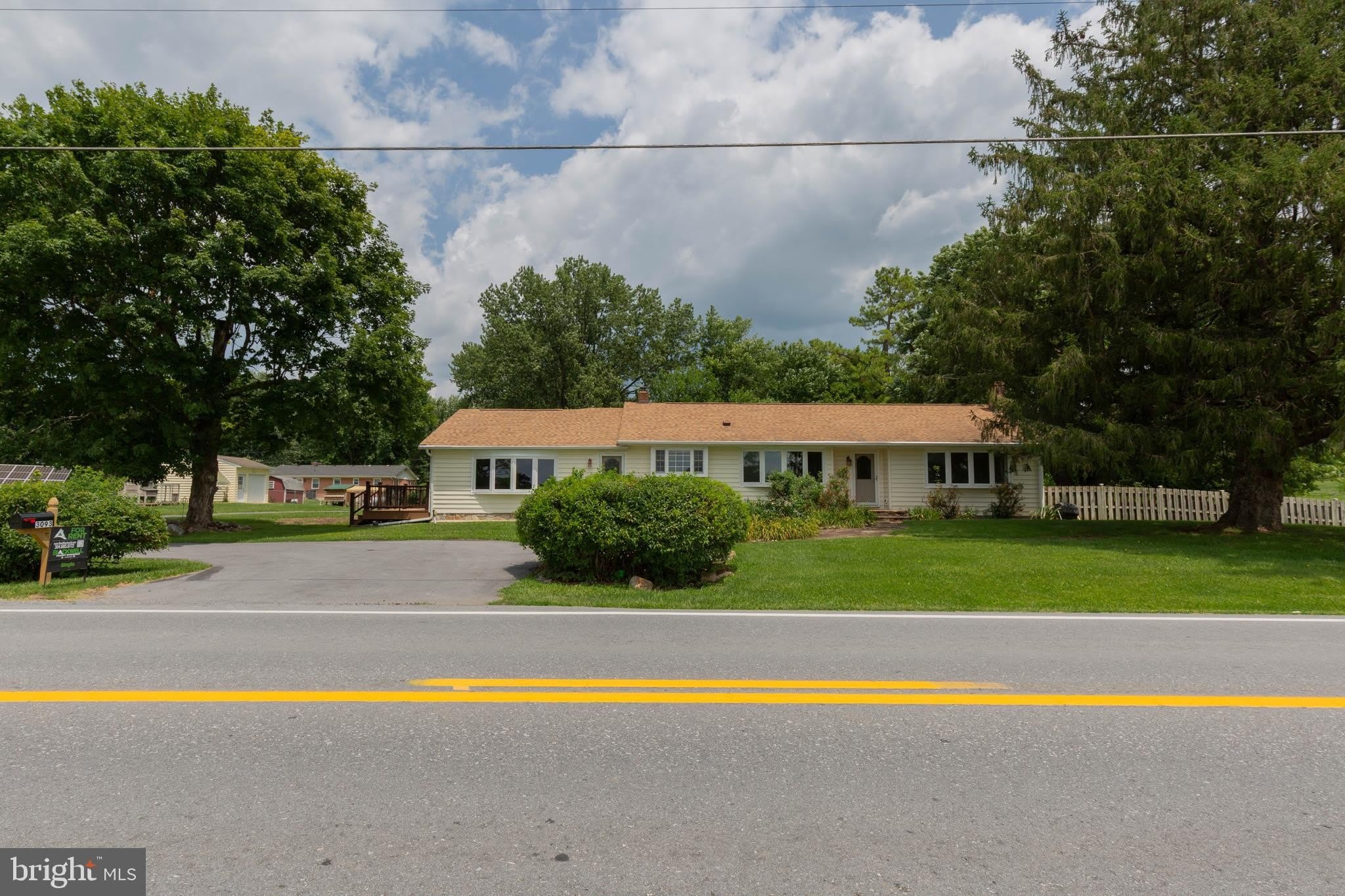 3093 OLD LEETOWN Pike – photo 1 of 52