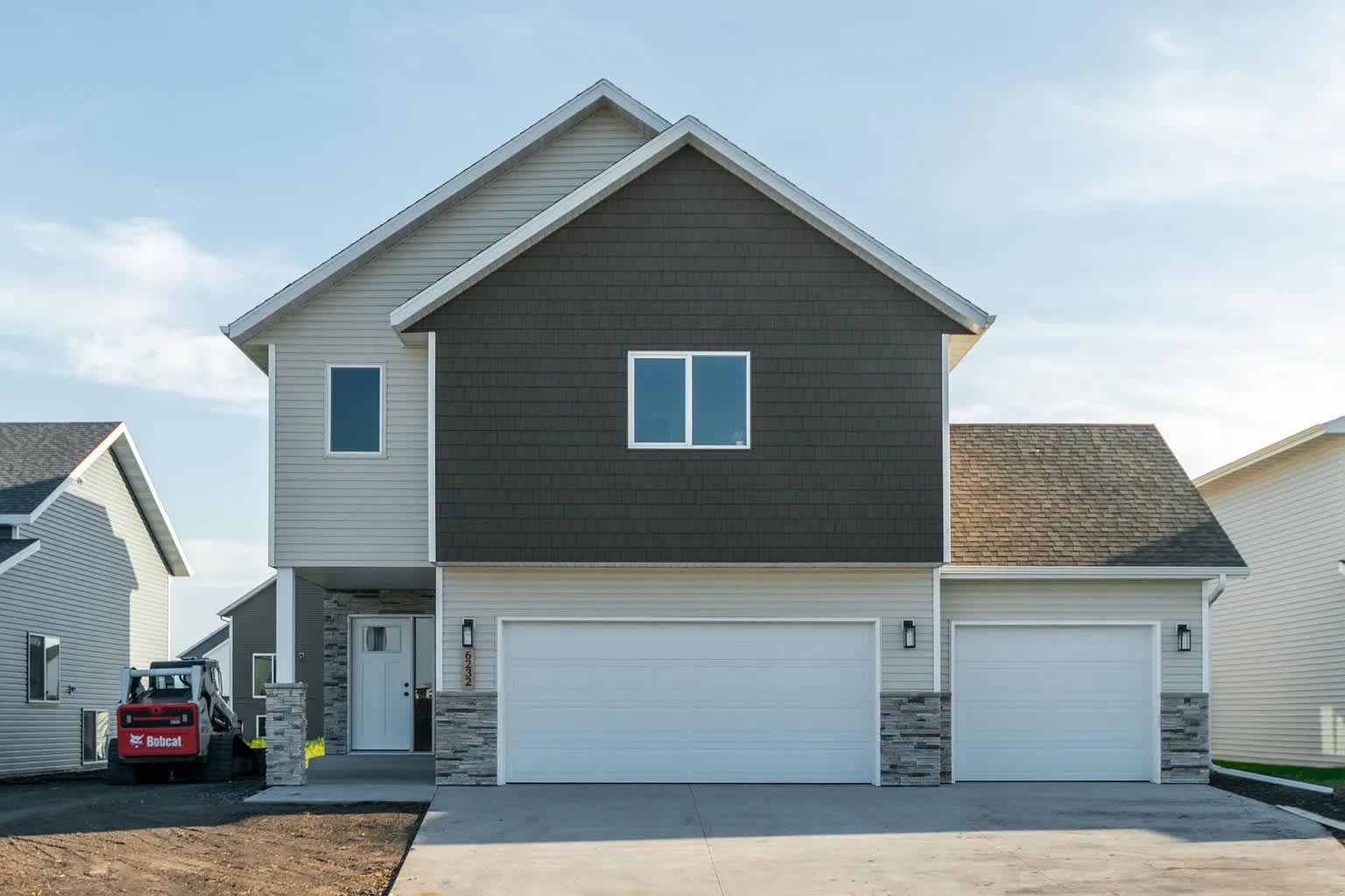 6232 86Th Avenue South – photo 1 of 17