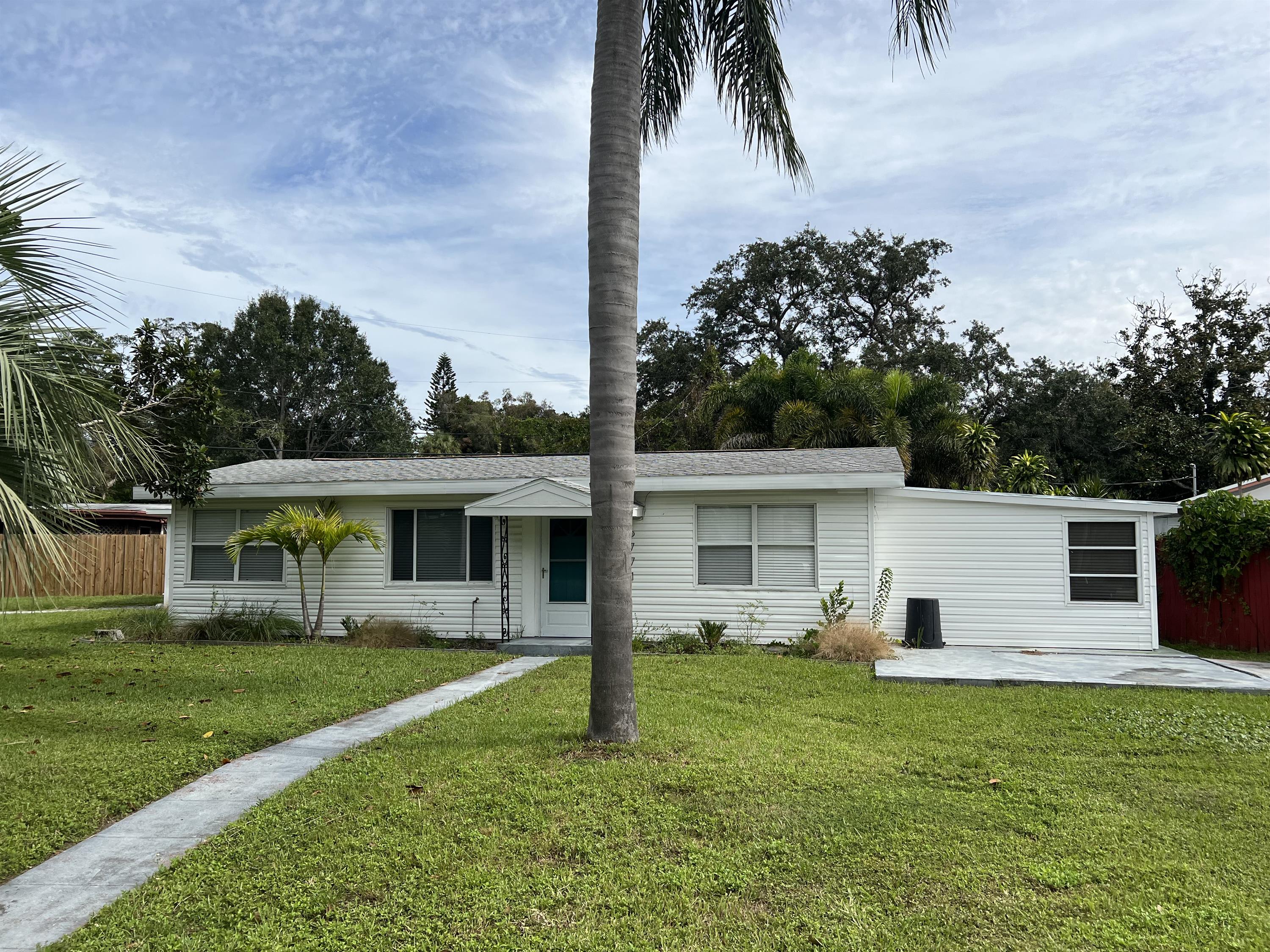 6771 Park Street South – photo 1 of 9